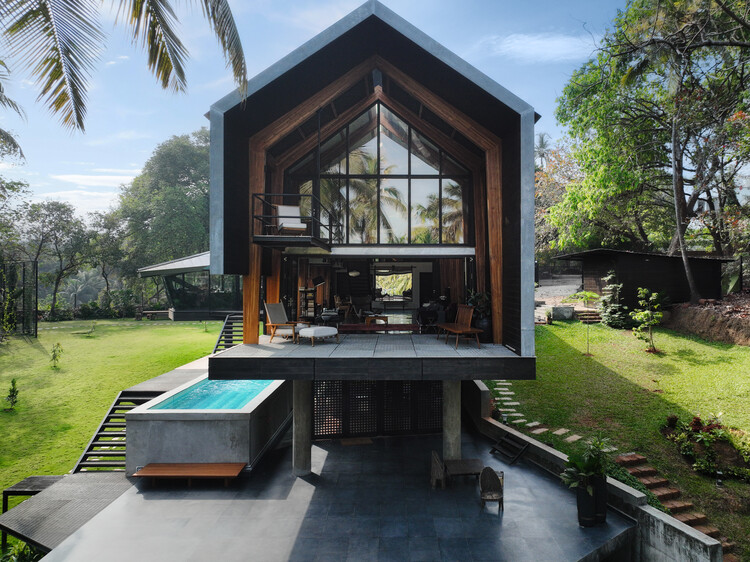 Timber Residence / Architecture Discipline - Image 1 of 33