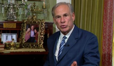 Gov. Abbott says Republicans are considering expanding GOP congressional seats being sought beyond the 5 already proposed