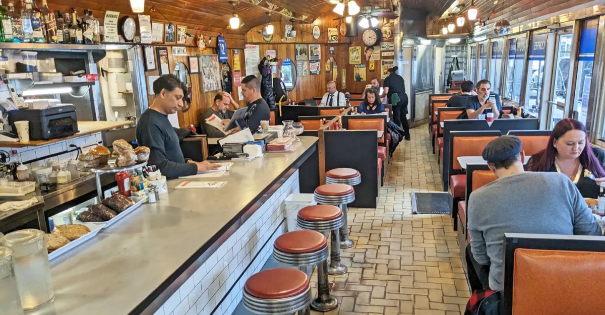After Community Push, Square Diner Server to be Released Following Two-Month ICE Detention