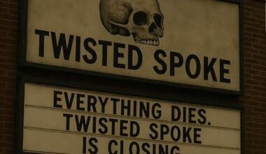 Twisted Spoke closing in West Town after 30 years