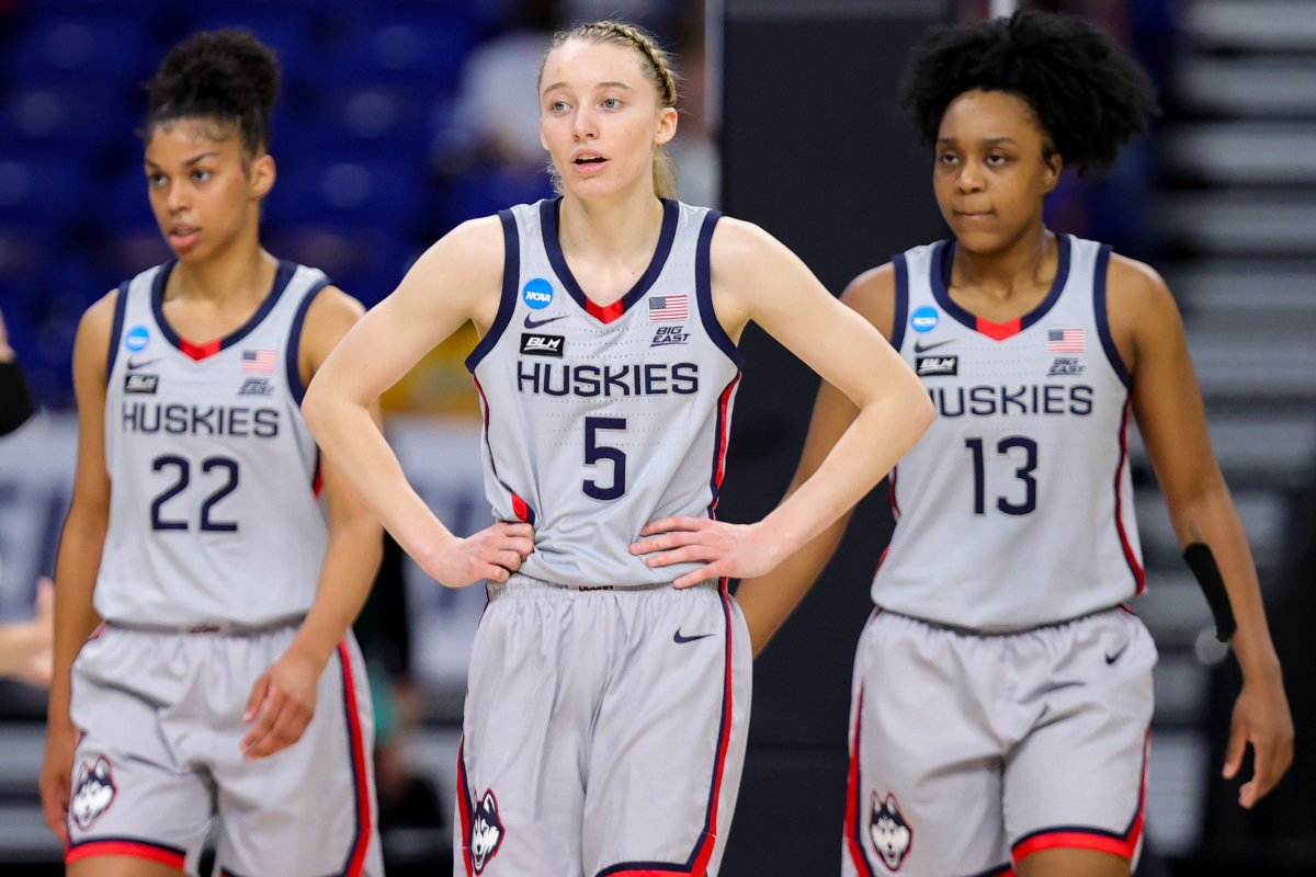 UConn Teammates Paige Bueckers and Christyn Williams