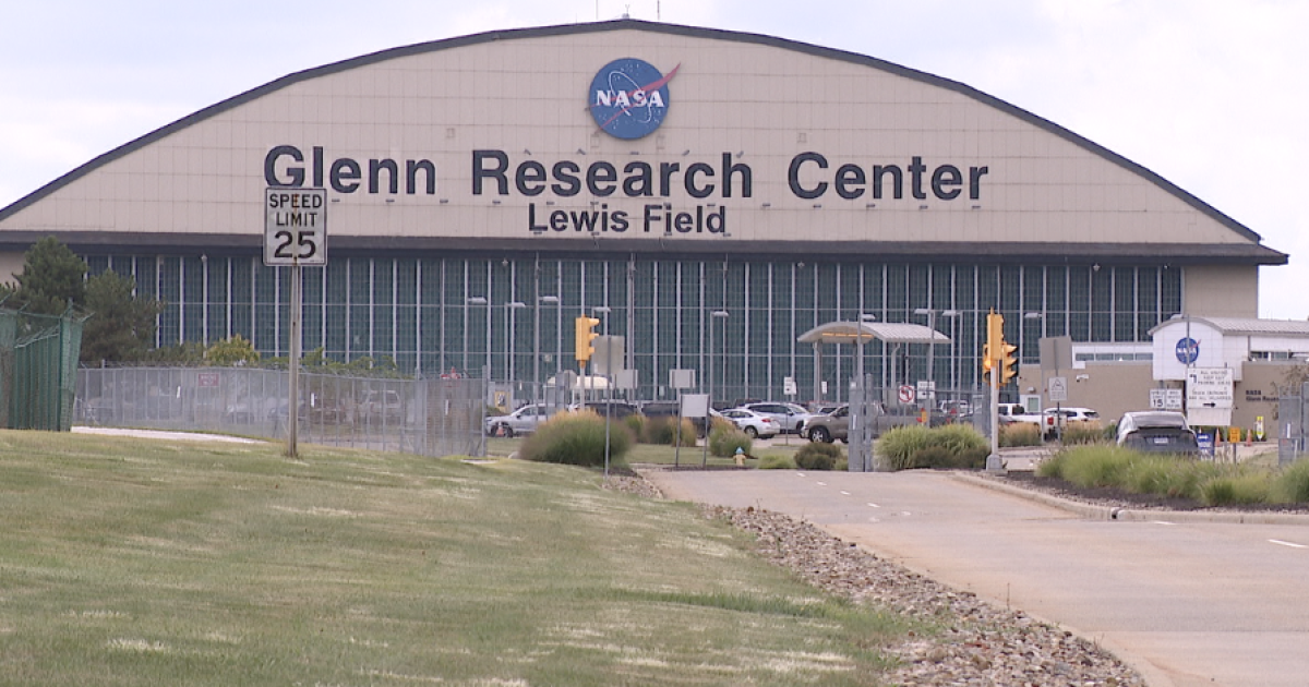NASA’s iconic Cleveland hangar now available for lease