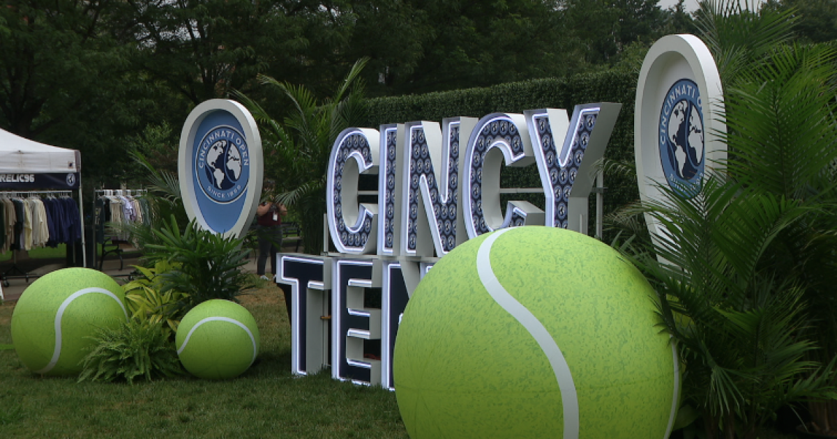 Play resumes at Cincinnati Open after 'on-site power outage'