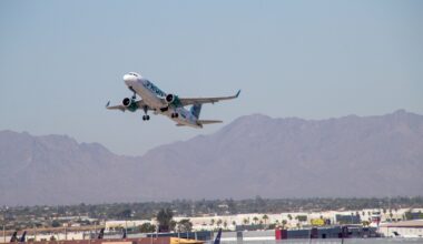 Phoenix-bound American Airlines flight diverted after fire