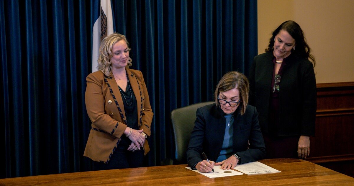 Iowa DOGE floats performance-based pay for teachers and eliminating IPERS for new state hires