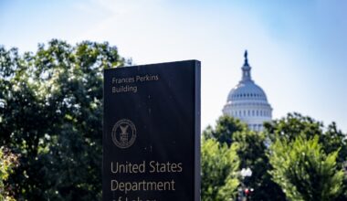 Trump taps conservative economist E.J. Antoni to head BLS : NPR