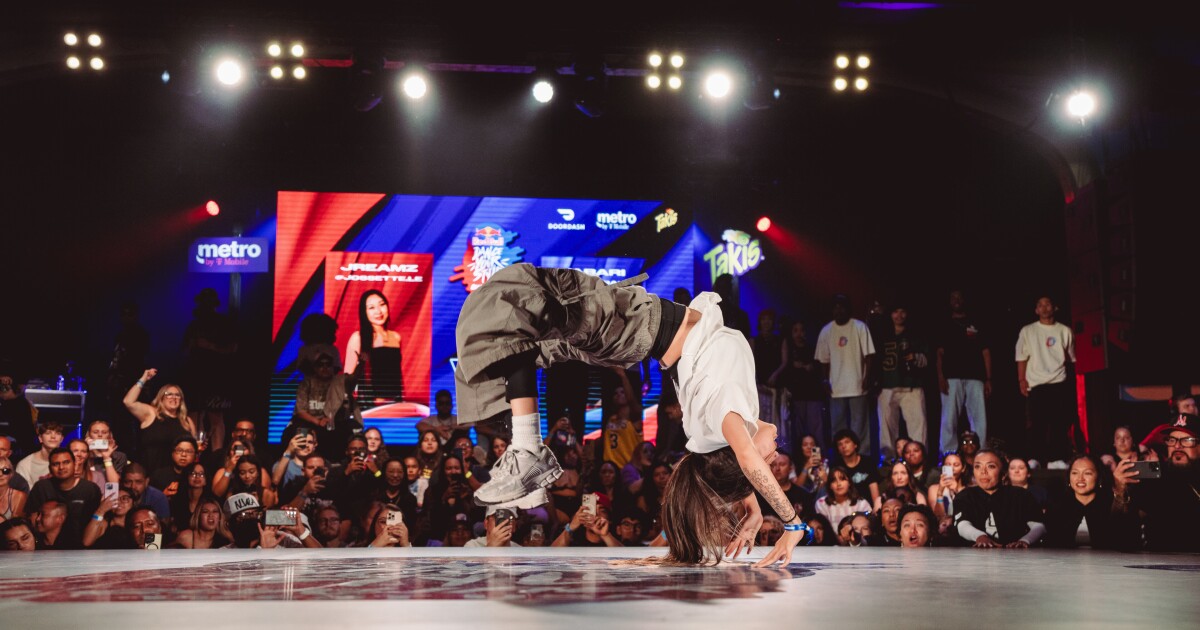17-year-old becomes Phoenix hometown hero in Red Bull hip-hop dance battle