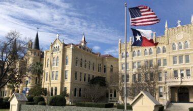 Our Lady of the Lake students say OLLU gave them no viable options to complete their degree