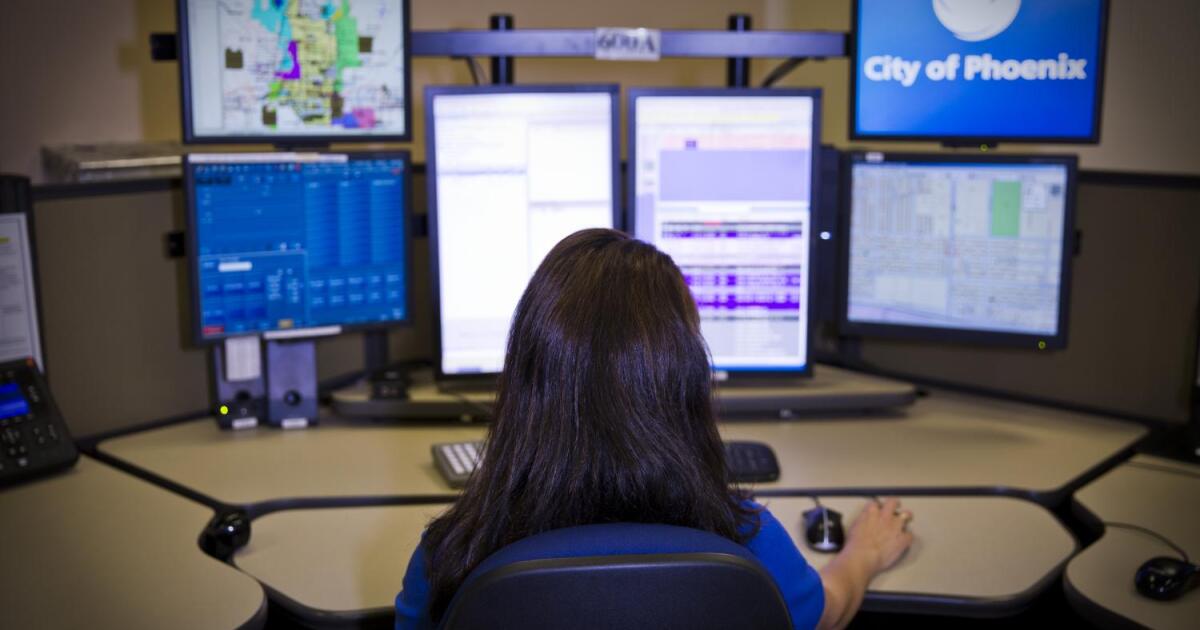 Phoenix will start using AI to help manage 500,000 non-emergency calls a year