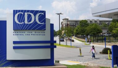 HHS moves to strip thousands of federal health workers of union rights