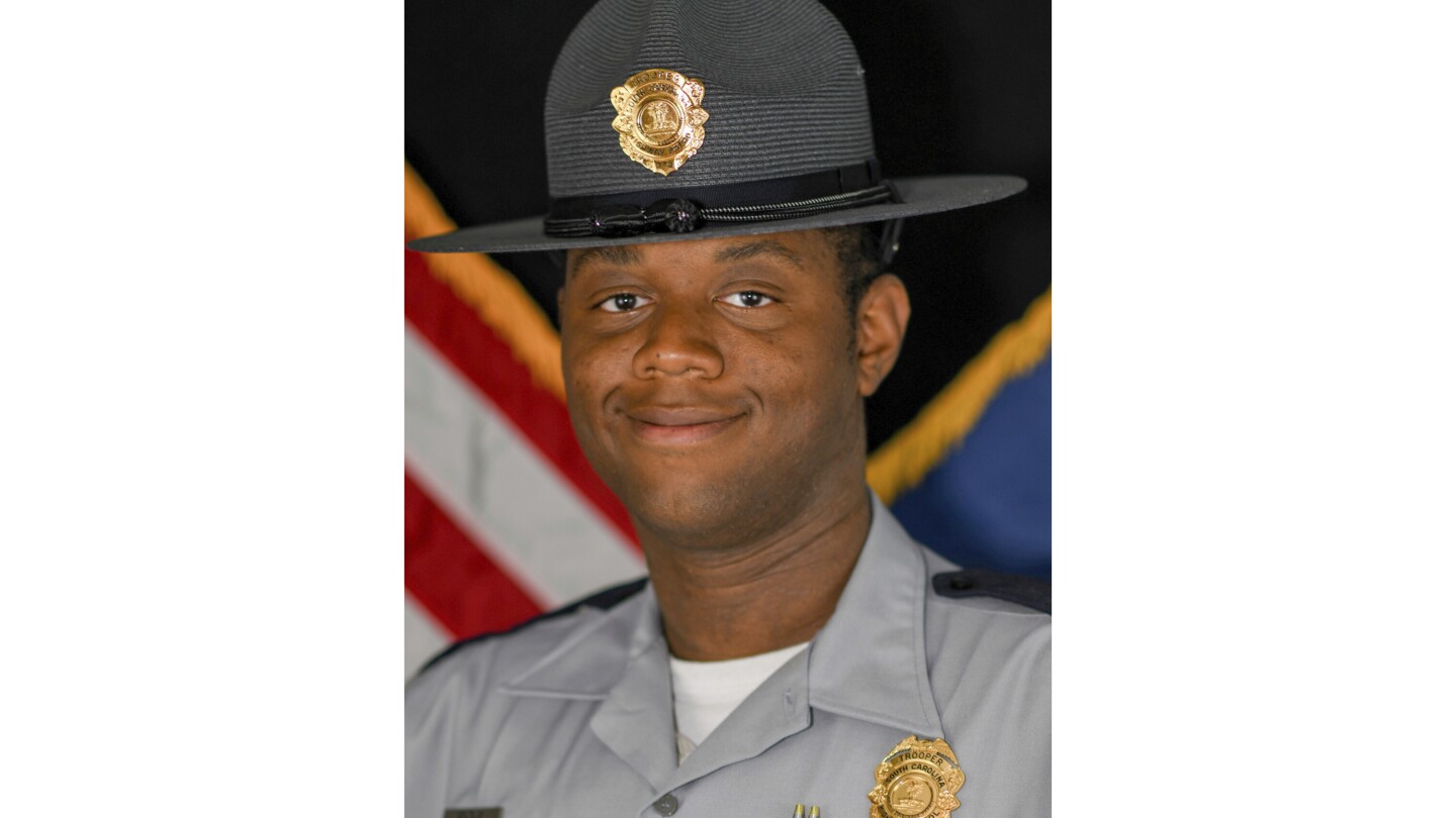 South Carolina trooper dies after being hit by truck during traffic stop