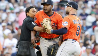 Astros reliever Neris intentionally balks runner to 3rd, then shouts at Red Sox