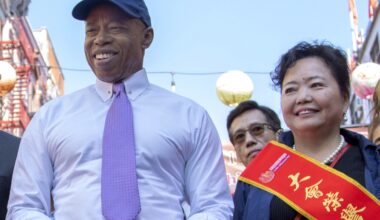 NYC reporter says former aide to Mayor Eric Adams gave her a chip bag filled with cash
