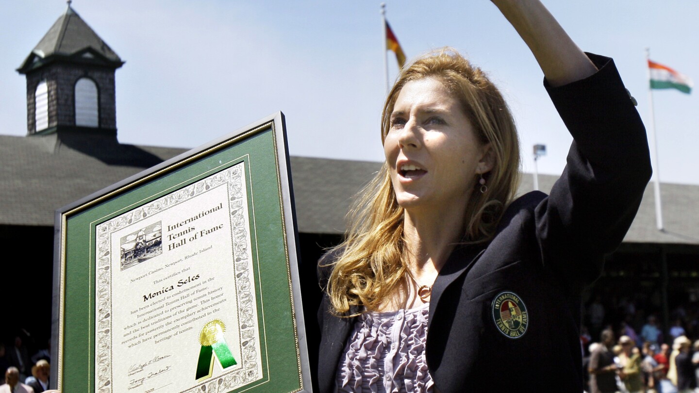 Tennis star Monica Seles reveals myasthenia gravis diagnosis