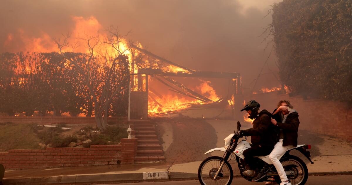 L.A. delays Palisades fire report at request of federal officials