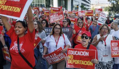 L.A. teachers demand LAUSD provide more protection for immigrants