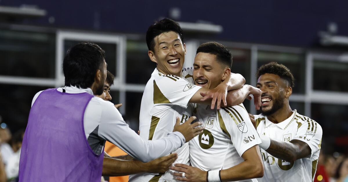Mark Delgado, Mathieu Choinière lift LAFC to win over New England