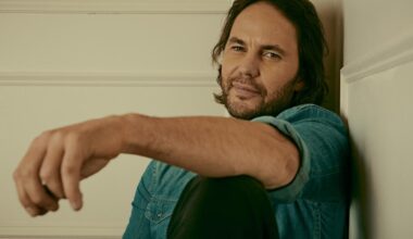 Taylor Kitsch returns to 'The Terminal List' with 'Dark Wolf'