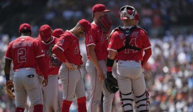 Jack Kochanowicz struggles early in Angels' loss to the Tigers