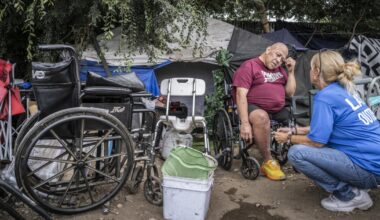 To tackle homelessness, Los Angeles moves to centralize its response