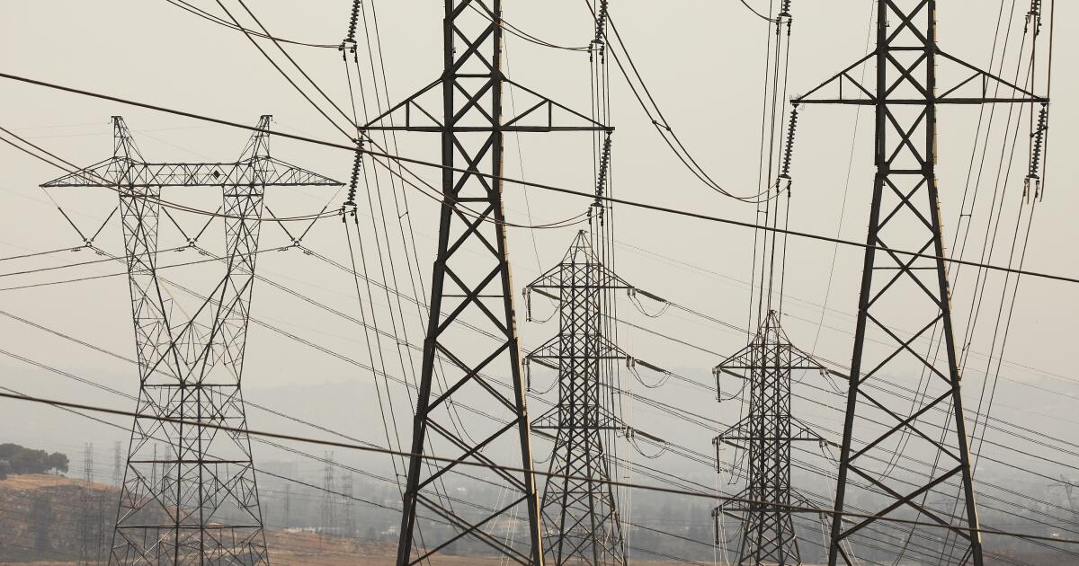 Bill requiring removal of unused power lines to avoid wildfire risks dies in Sacramento