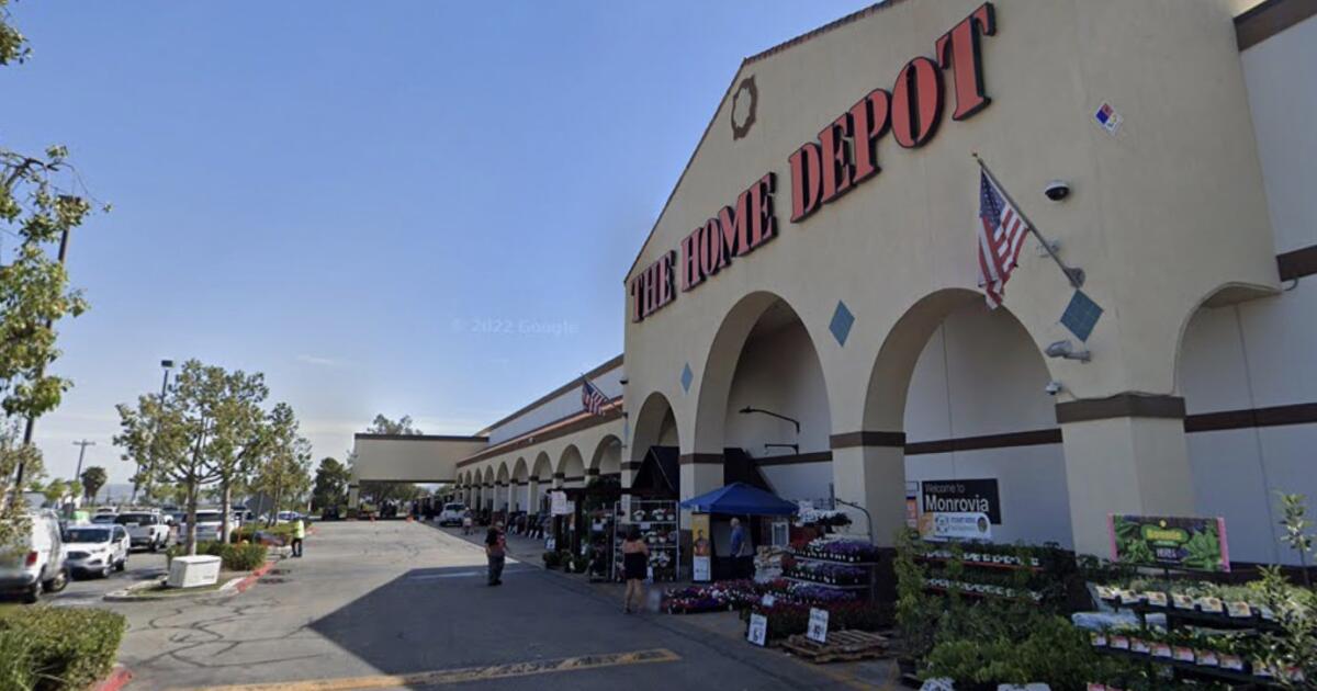 Man fleeing Home Depot immigration raid is killed on SoCal freeway