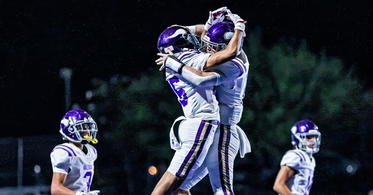 Valencia's flashy duo too much for Chaminade