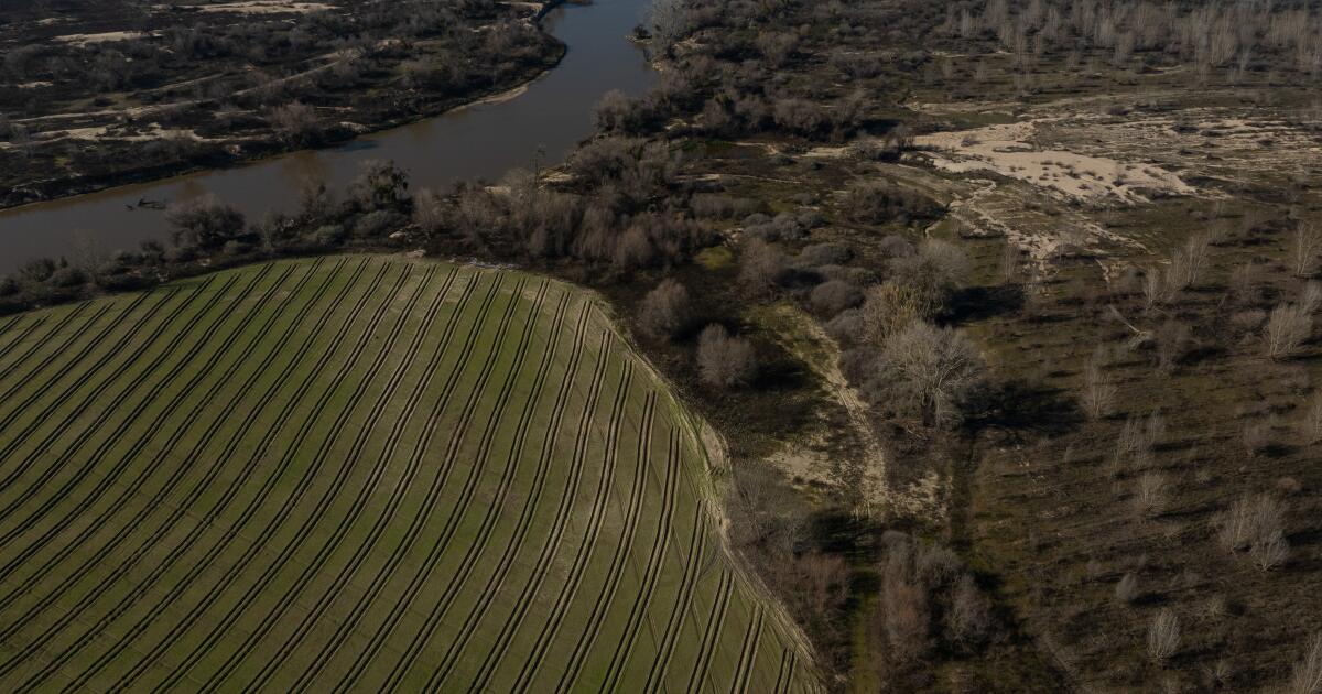 Home values falling as land sinks in California's Central Valley
