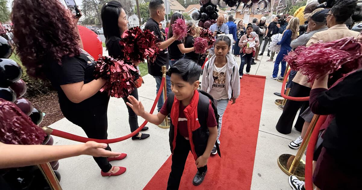 L.A. school year begins with lookouts for ICE — and the normal thrills, jitters