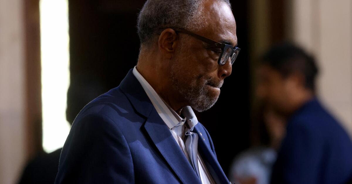 L.A. City Councilman Curren Price to face new charges
