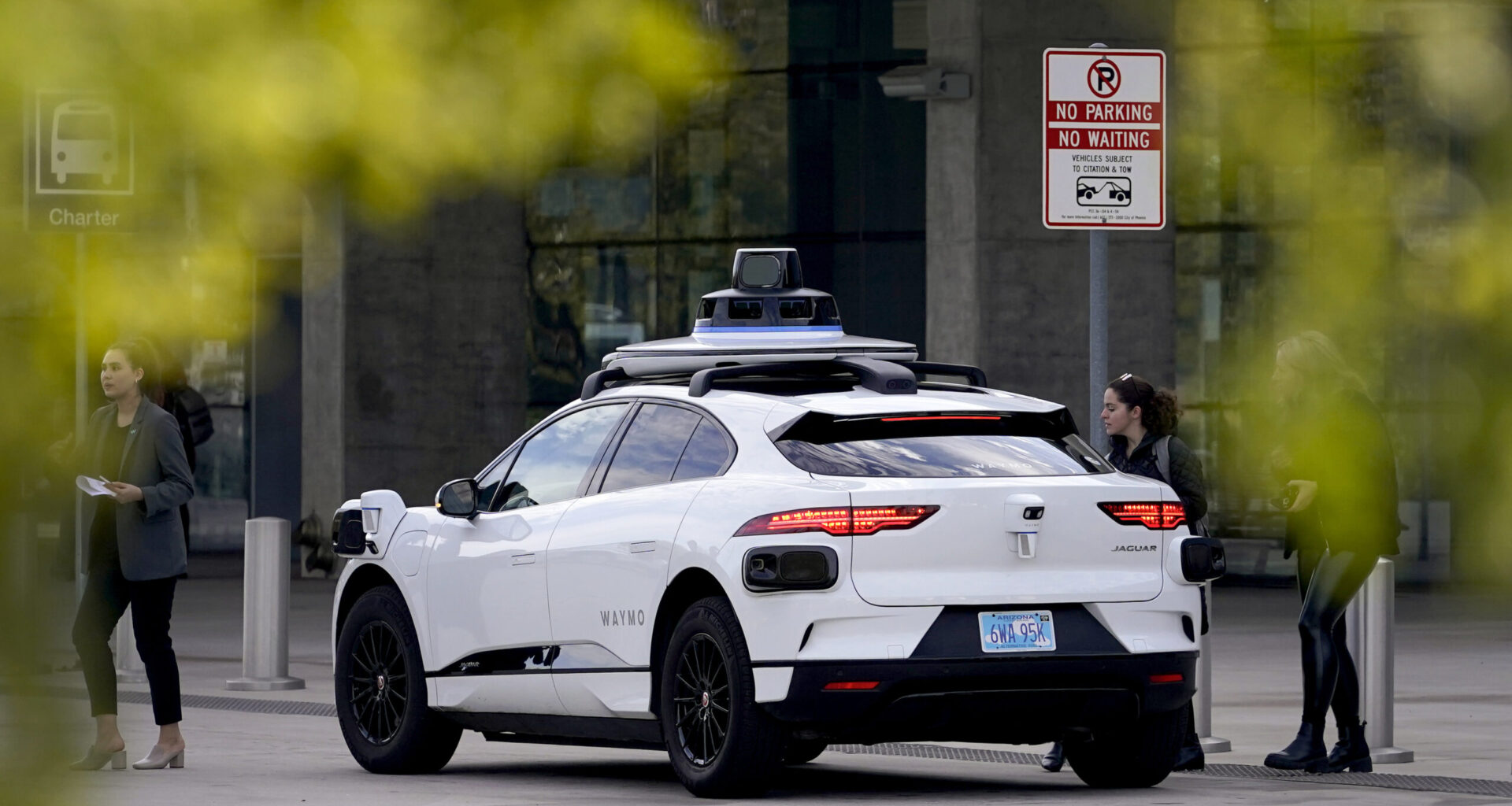 Waymo Gets Green Light to Test Robotaxis in Manhattan and Brooklyn