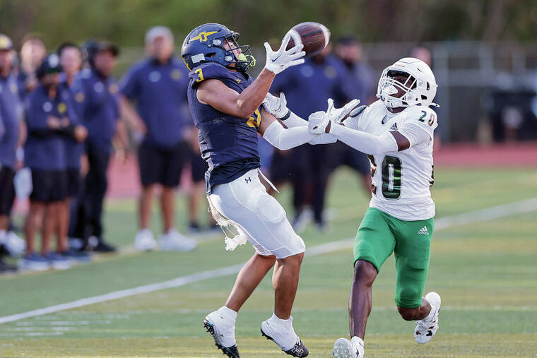 Lincoln of San Diego surges past Punahou