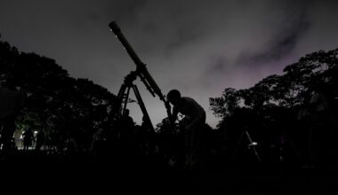 Six planets are hanging out in early morning skies this month. Here's how to spot them