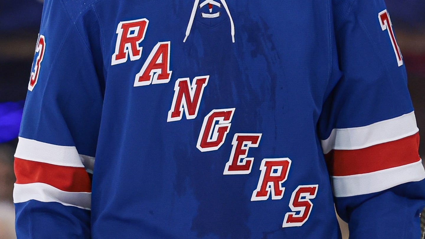 New York Rangers Hall of Fame Goalie Dies at 86