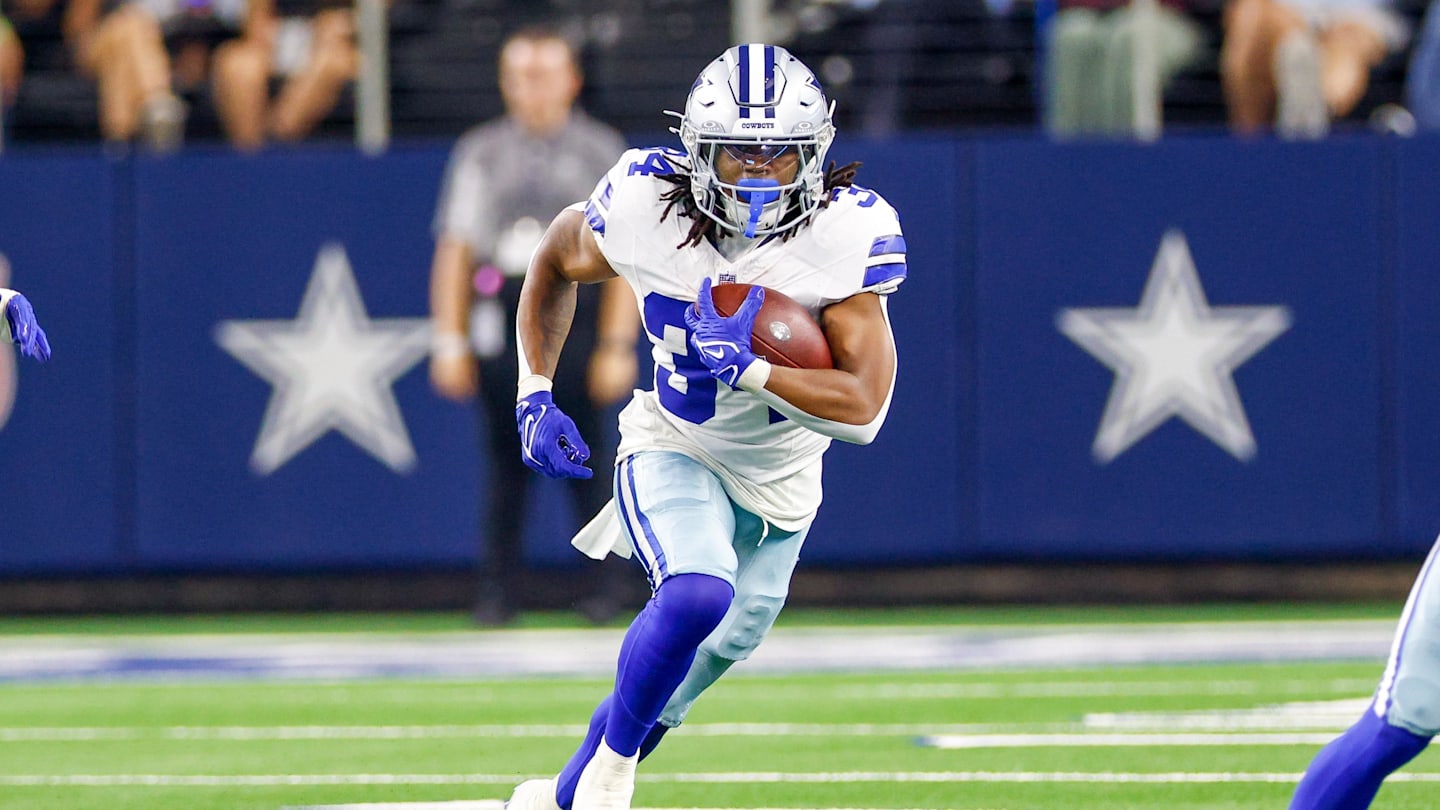 Cowboys rookie RB surprise inactive for opener vs. Eagles