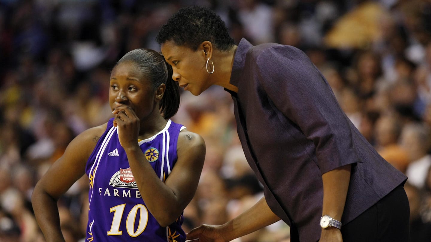 Mercury's Jennifer Gillom Shined as First Star