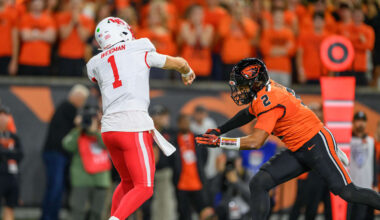 Houston Cougars in Trouble After Ugly First Half vs. Oregon State Beavers