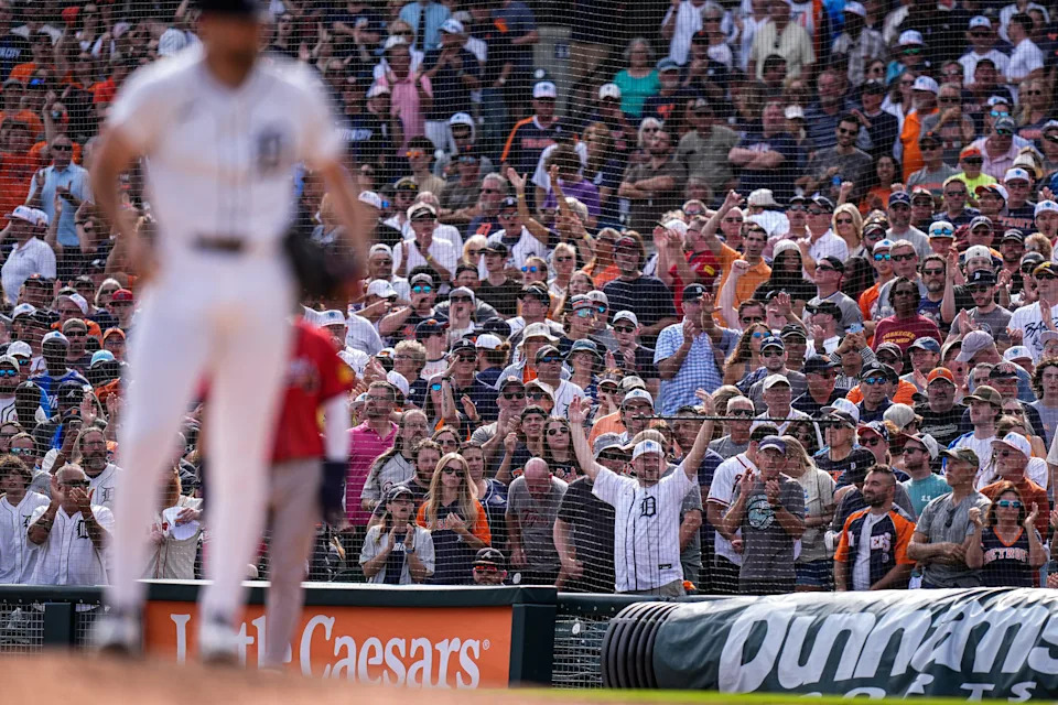 Detroit Tigers fans cheer on reliever Will Vest during the ninth inning against the Atlanta Braves at Comerica Park in Detroit on Saturday, Sept. 20, 2025. Vest allowed two RBI singles with two outs and the Braves won, 6-5.
