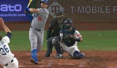 Kiké Hernandez hits go-ahead double in 9th to lift Dodgers past Mariners, 5-3