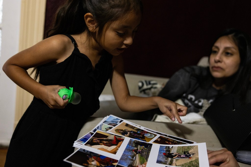 (Maria Crane | Fort Worth Report/CatchLight Local/Report for America)