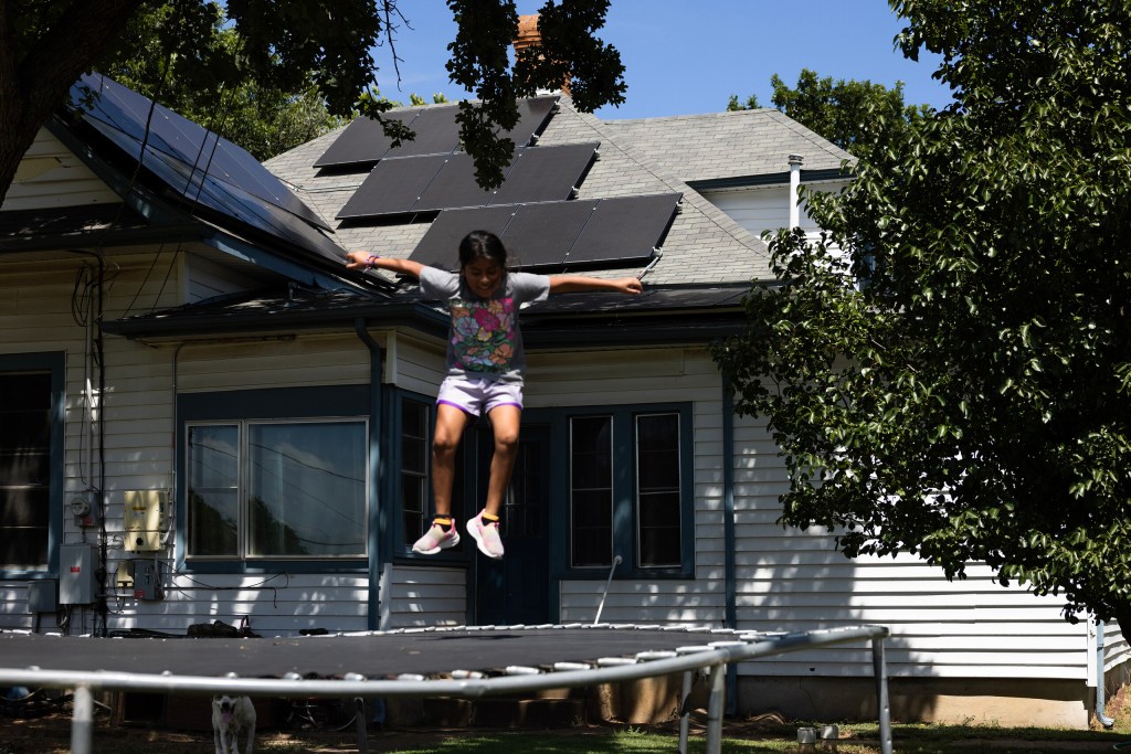 (Maria Crane | Fort Worth Report/CatchLight Local/Report for America)