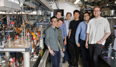 Neng-Chun Chiu (from left), Simon Hollerith, Luke Stewart, Mikhail Lukin, Jinen (Tim) Guo, Mohamed Abobeih, and Elias Trapp.