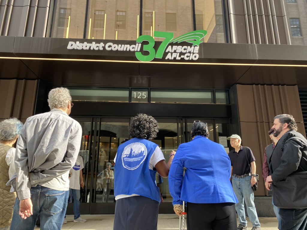 City’s public sector unions approve sweeping healthcare shift for 750,000 workers amid secrecy criticism