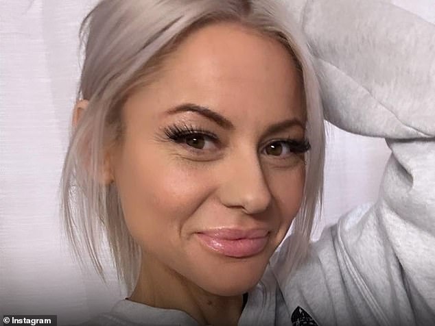 Kelsey Lee Bateman, who once competed for Bret Michaels' heart on Rock of Love, has reportedly passed away at age 39