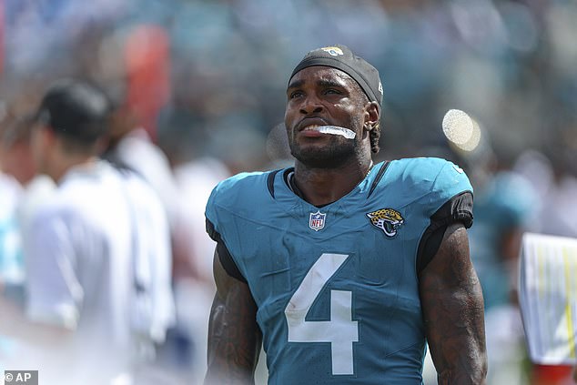 The Jaguars have traded Tank Bigsby to the Eagles for a pair of late-round picks