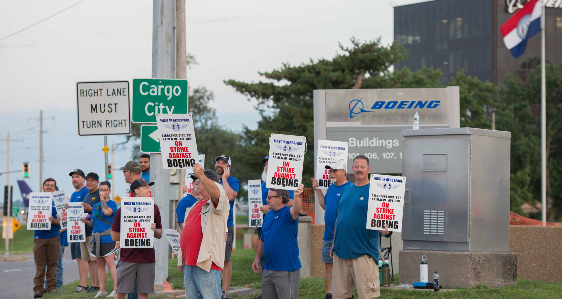Boeing reaches tentative labor deal with striking defense workers