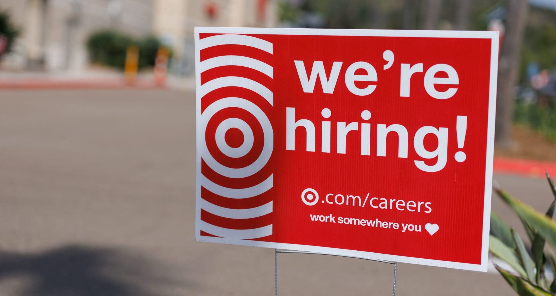 The Fed ought to patch the wound left by August's jobs report