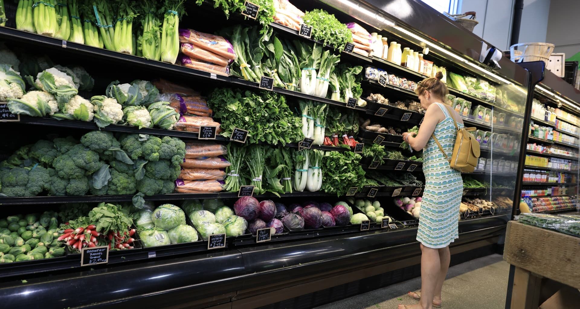 Consumer prices rose at annual rate of 2.9% in August, as weekly jobless claims jump