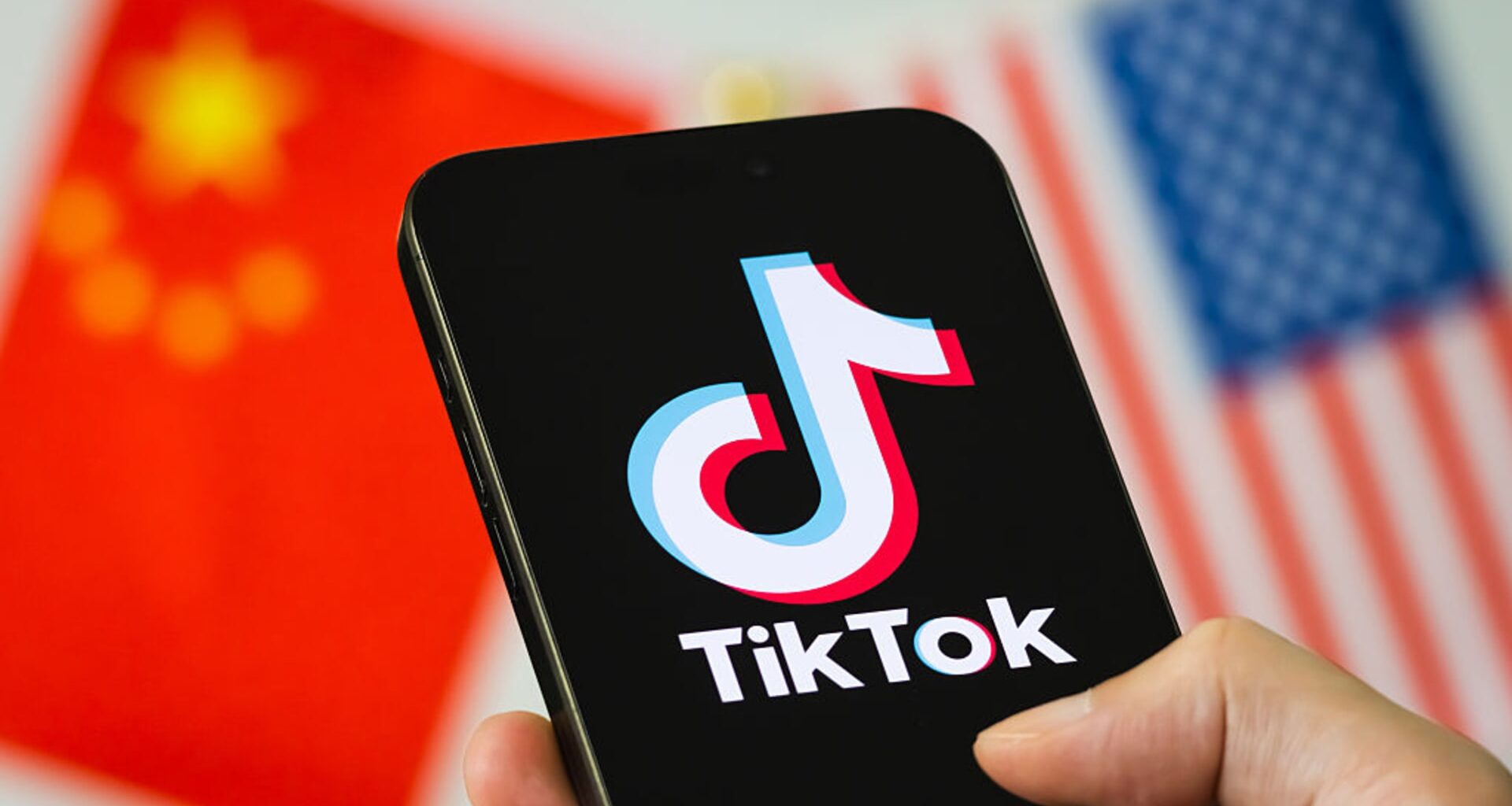 Oracle to keep TikTok cloud agreement with China deal