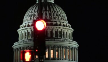5 things to know before the stock market opens Monday